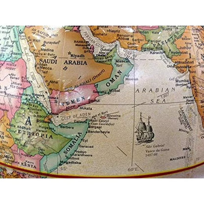 Globe terrestre Forum de 40 cm (16 pouces) à relief antique avec socle en noyer